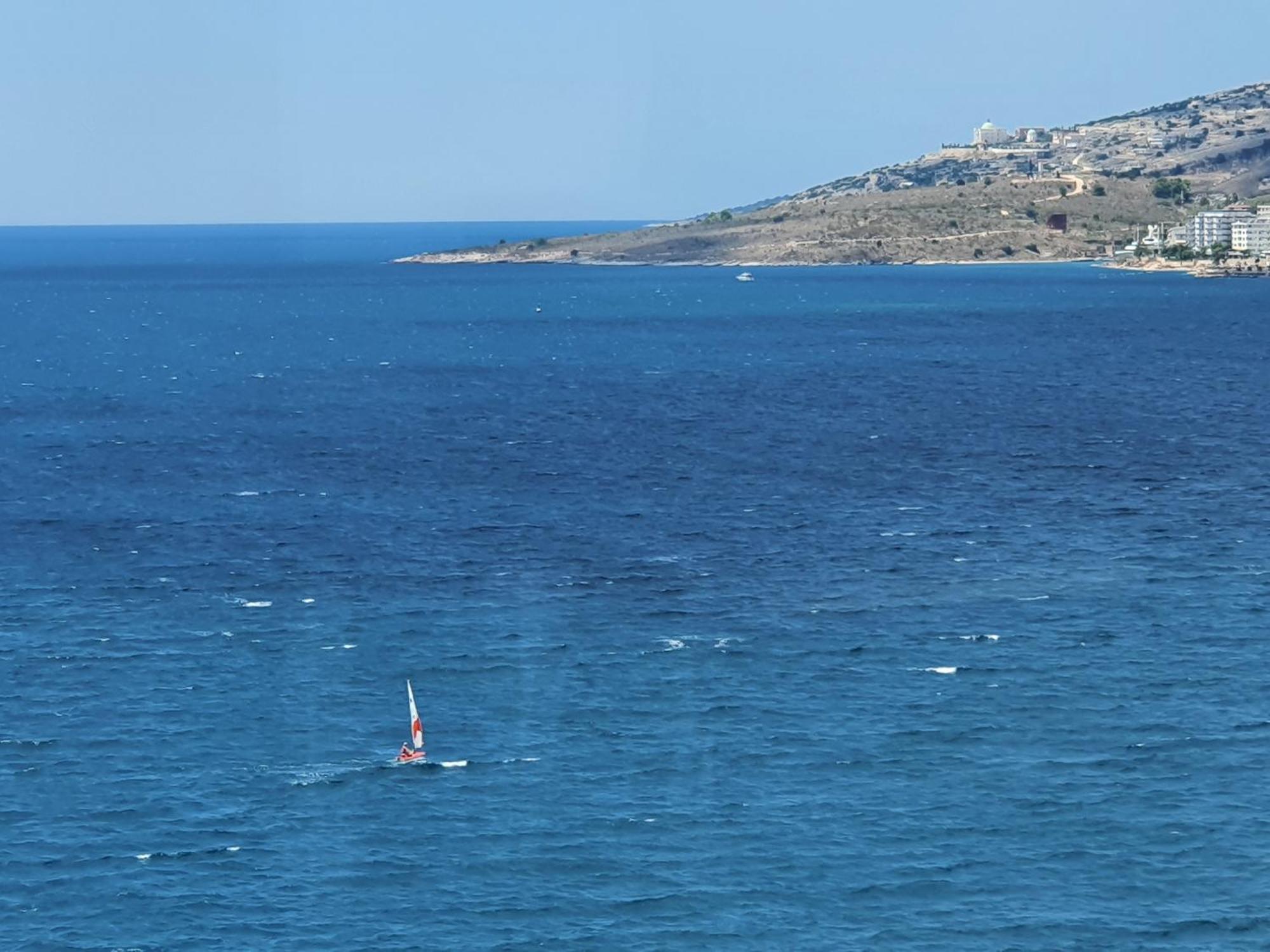 Lookout Apartments Sarandë 객실 사진